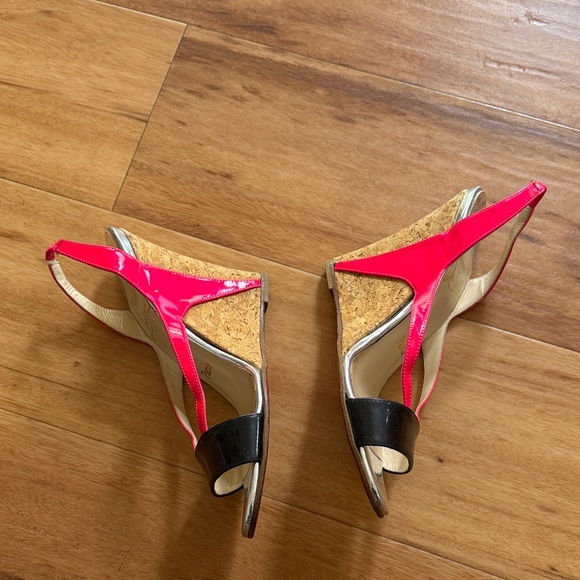 Christian Louboutin Yasmin Sanzep Pink and Black Wedges Sandals - Picture 2 of 7